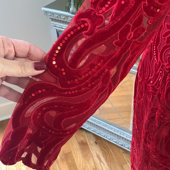 MARCHESA Notte Designer Velvet Sequin long sleeve dress red 6 8 sheer - Picture 5 of 11